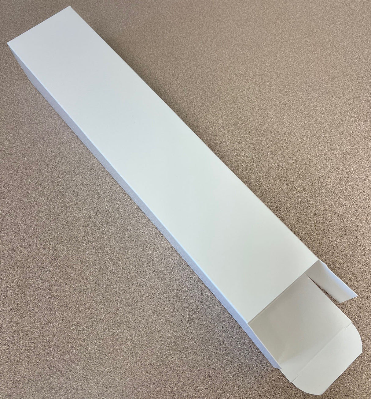 Fixed Blade 14 x 3 x 2-1/4 TUCK Box