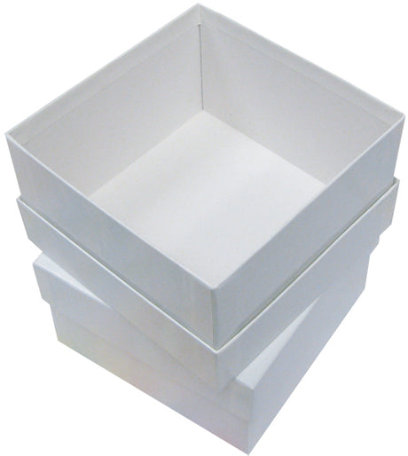 5-x-5-x-3-od-white-freezer-box-empty